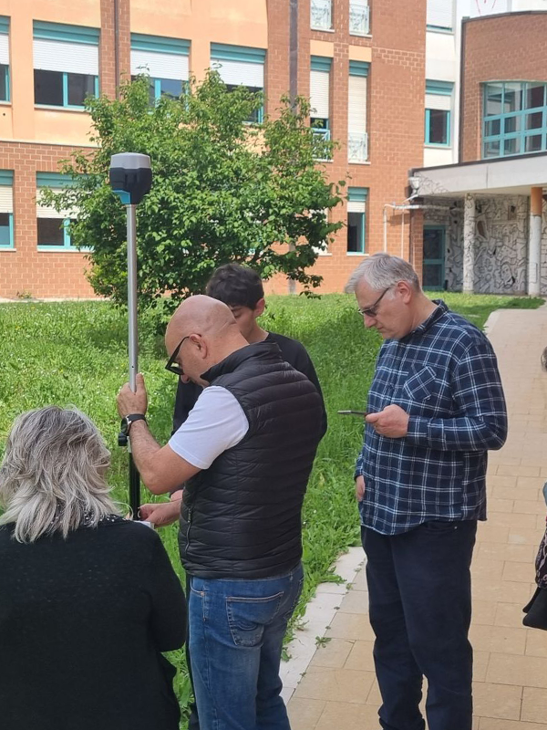 foto cliente 9 strumenti topografici