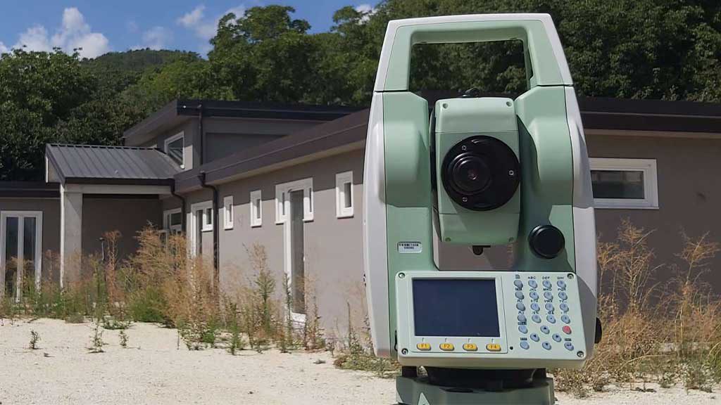Rilievi con stazione totale e GPS