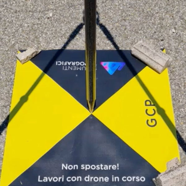 Target Strumenti Topografici per rilievo topografico con GPS
